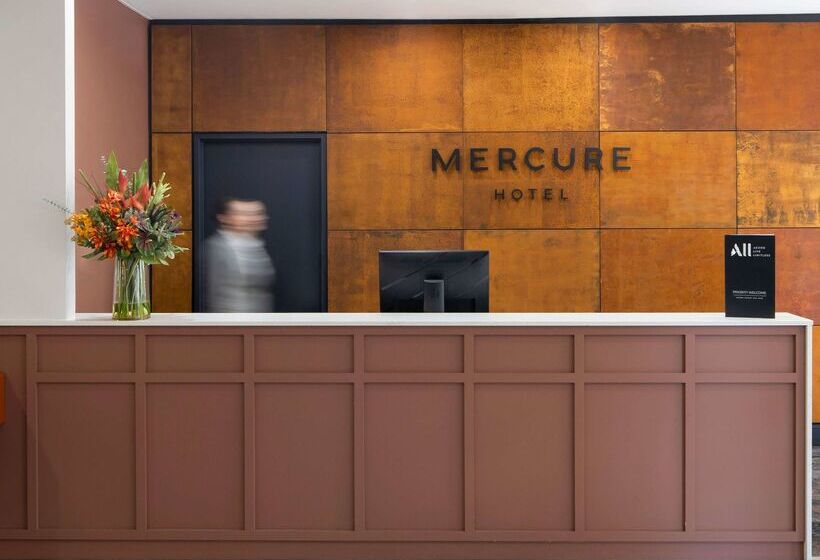 Отель Mercure Newcastle