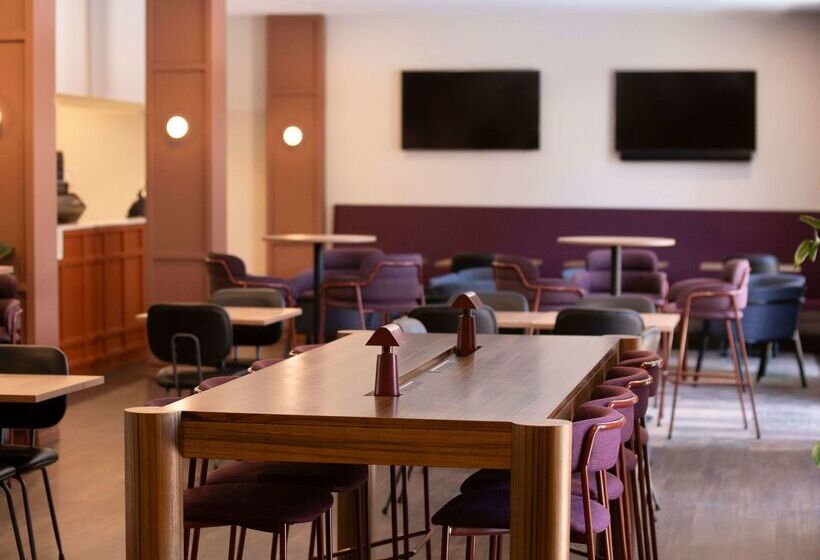 هتل Mercure Newcastle