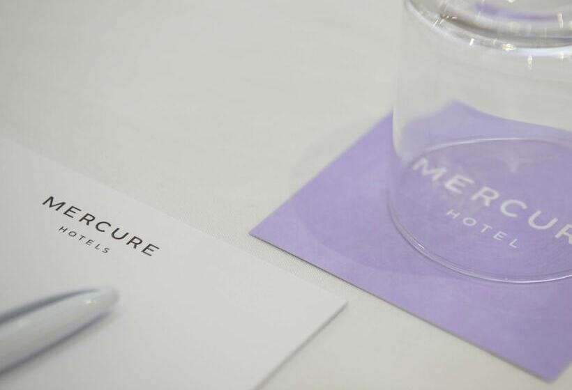 Отель Mercure Newcastle