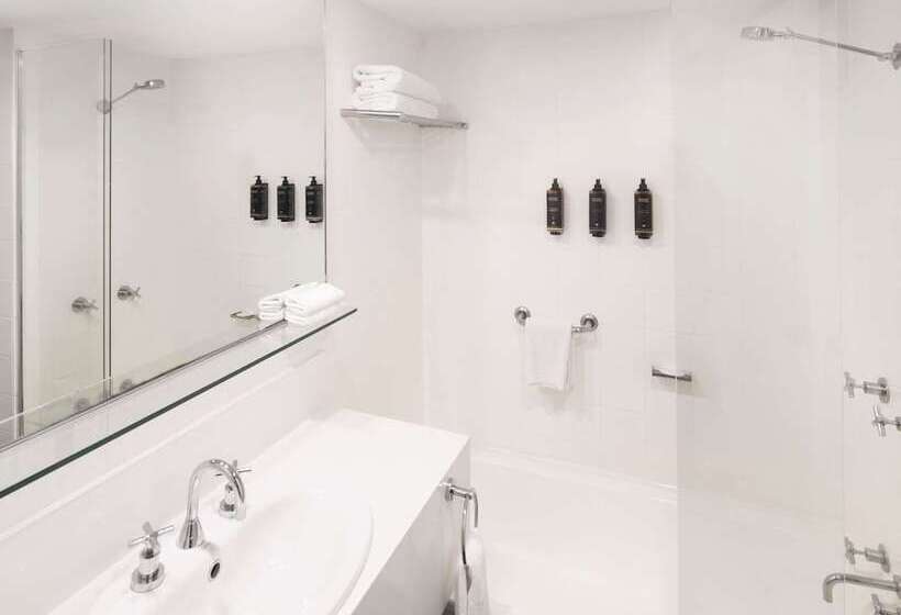 Отель Mercure Newcastle