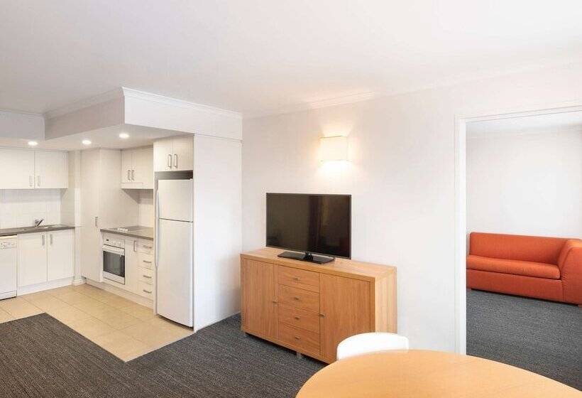 Отель Mercure Newcastle