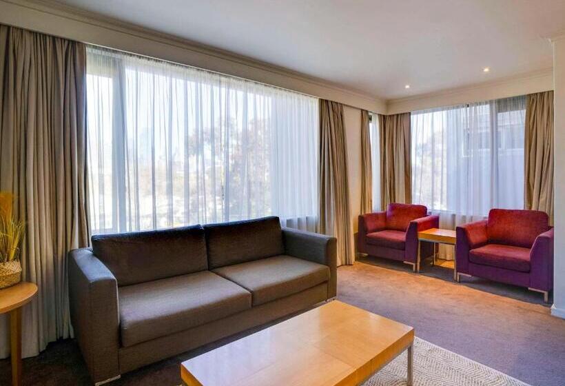 בית מלון כפרי Mercure North Melbourne