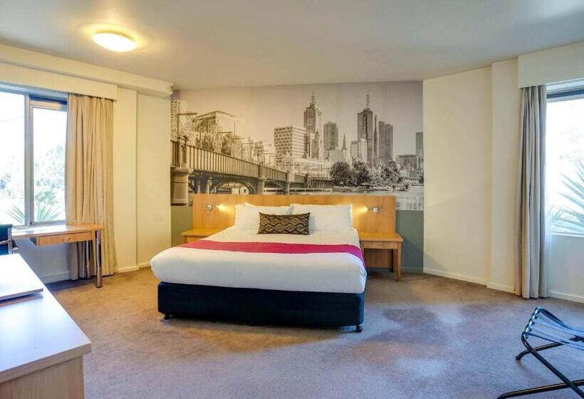 בית מלון כפרי Mercure North Melbourne