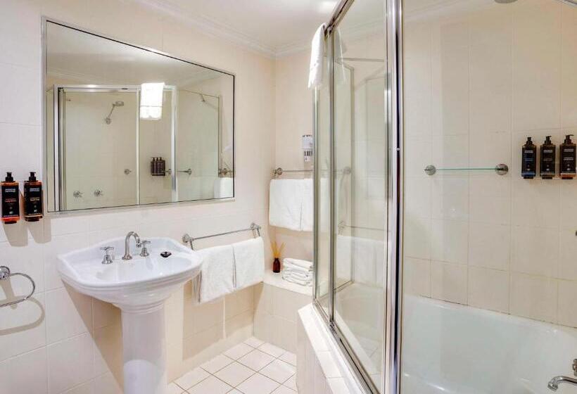 בית מלון כפרי Mercure North Melbourne