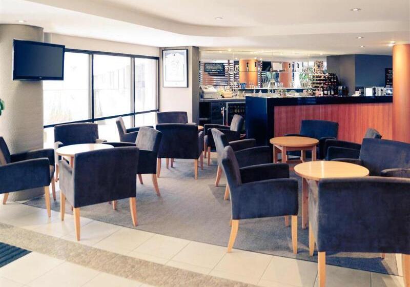 בית מלון כפרי Mercure Penrith