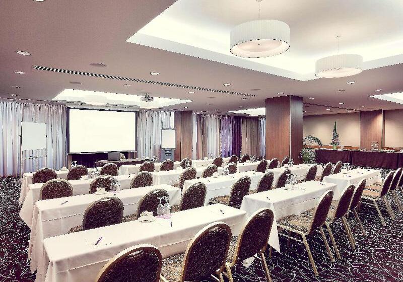 هتل Mercure Perth