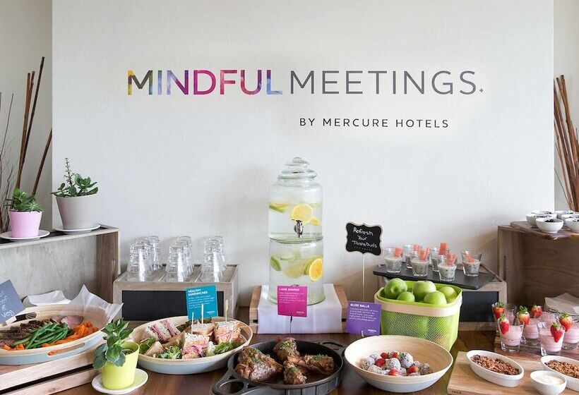 בית מלון כפרי Mercure Sydney Parramatta