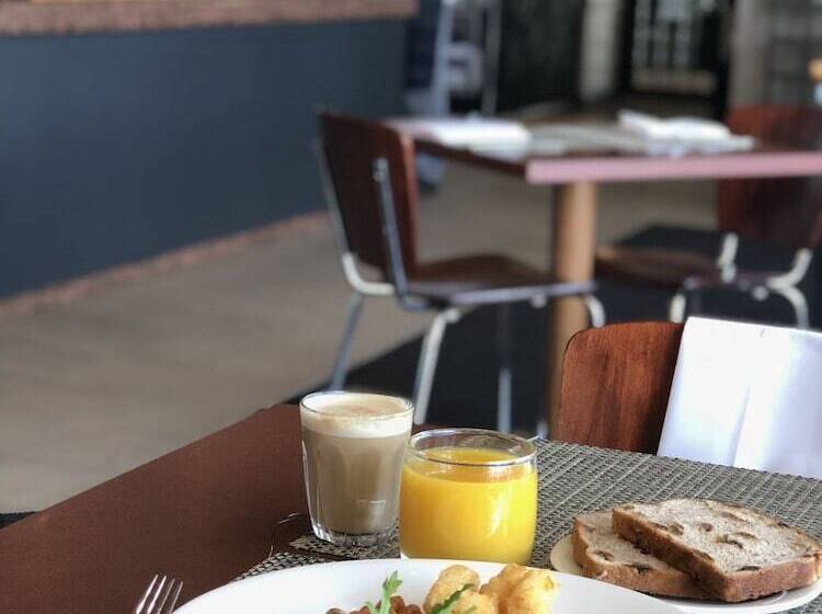 בית מלון כפרי Mercure Sydney Parramatta