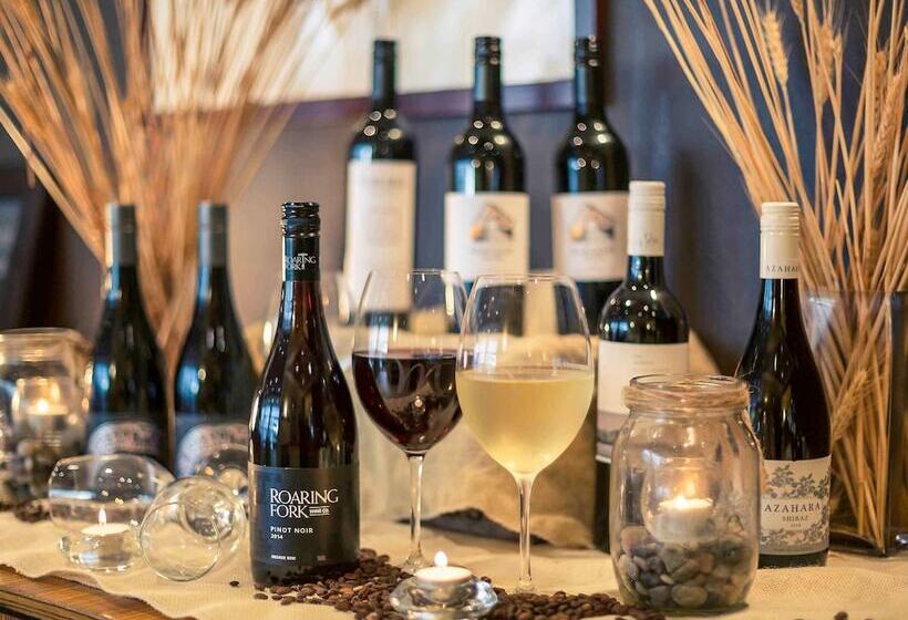 בית מלון כפרי Mercure Sydney Parramatta