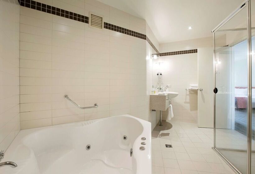 Mermaid Waters Hotel By Nightcap Plus