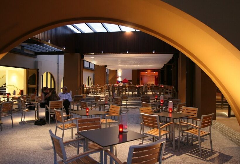 Mermaid Waters Hotel By Nightcap Plus