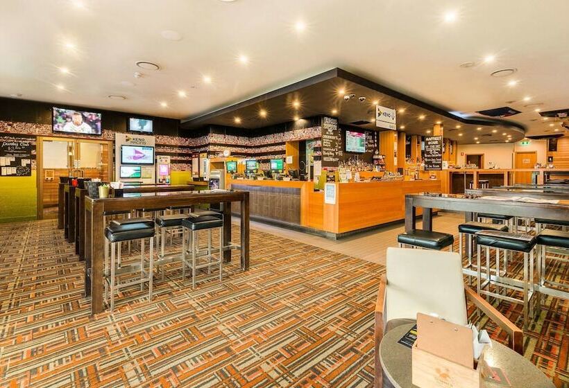 Mermaid Waters Hotel By Nightcap Plus