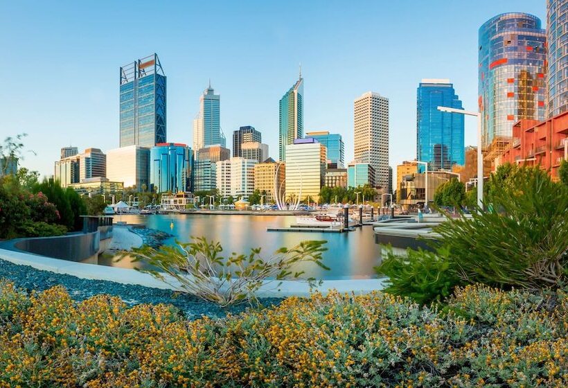 Metro Hotel Perth
