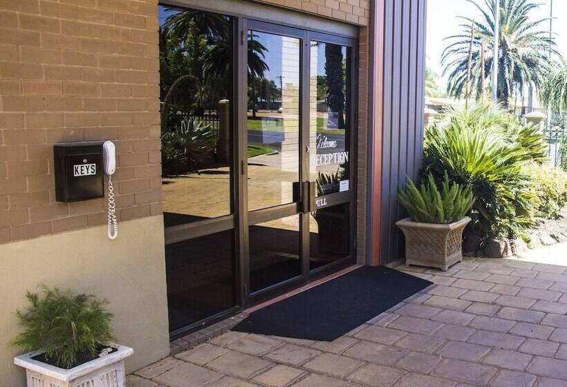 בית מלון כפרי Mildura Motor Inn
