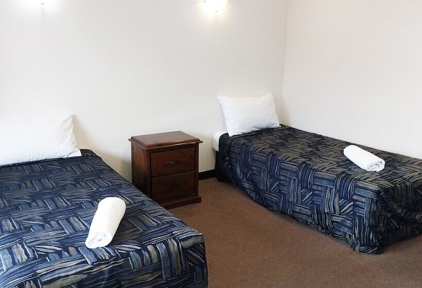 בית מלון כפרי Miners Lodge Motor Inn