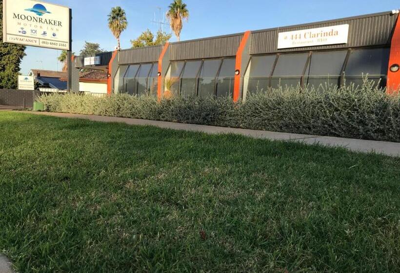 هتل Moonraker Motor Inn