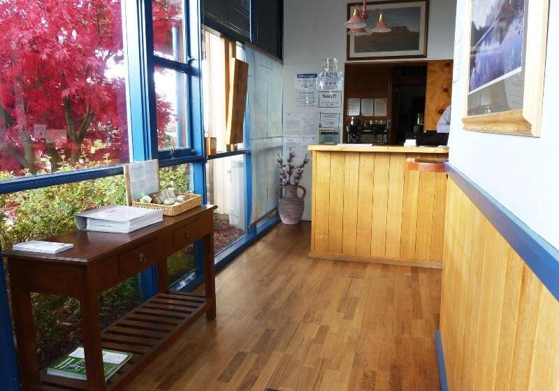 فندق Mountain View Country Inn