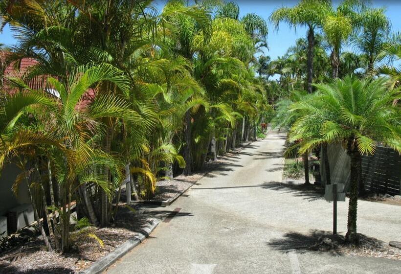 ホテル Nautilus Beachfront Villas & Spa