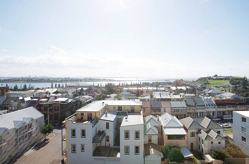 酒店 Noah S On The Beach