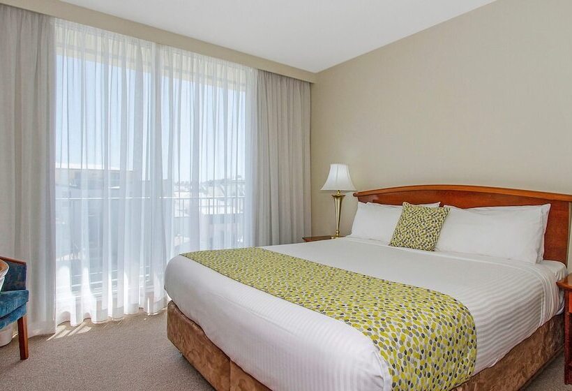 酒店 Noah S On The Beach