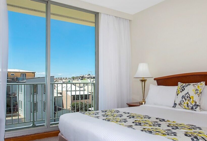 酒店 Noah S On The Beach