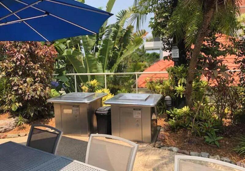 Отель Noosa International Resort