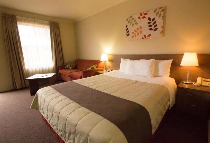 هتل Old Willyama Motor Inn