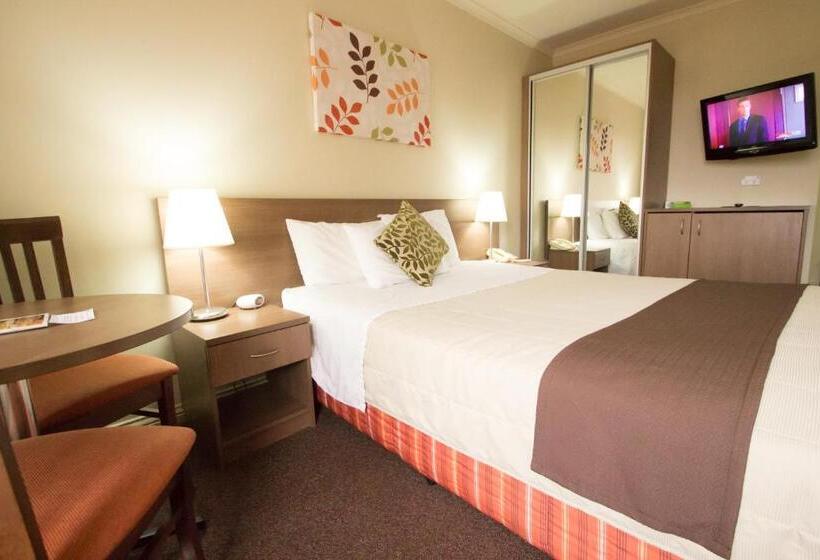 هتل Old Willyama Motor Inn