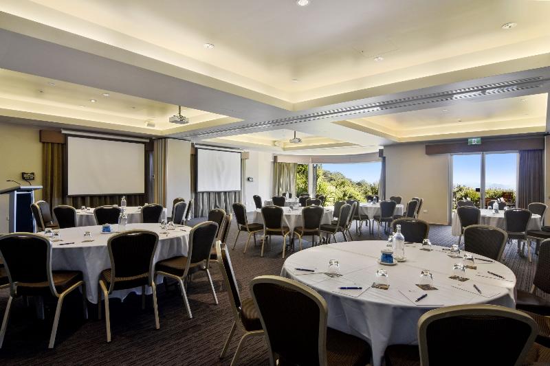 فندق Oreillys Rainforest Retreat