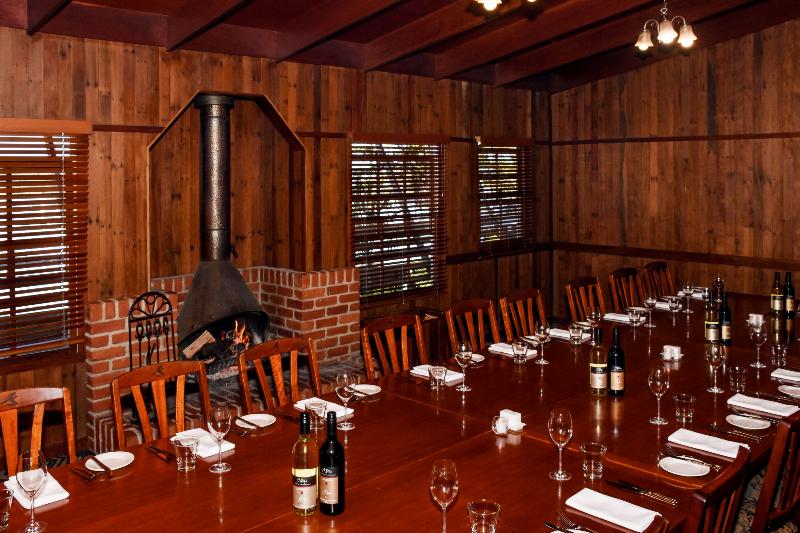 فندق Oreillys Rainforest Retreat