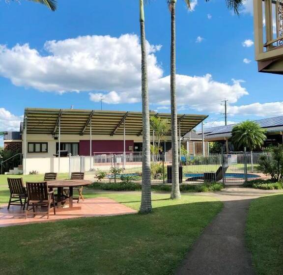 Отель Oxley Motor Inn