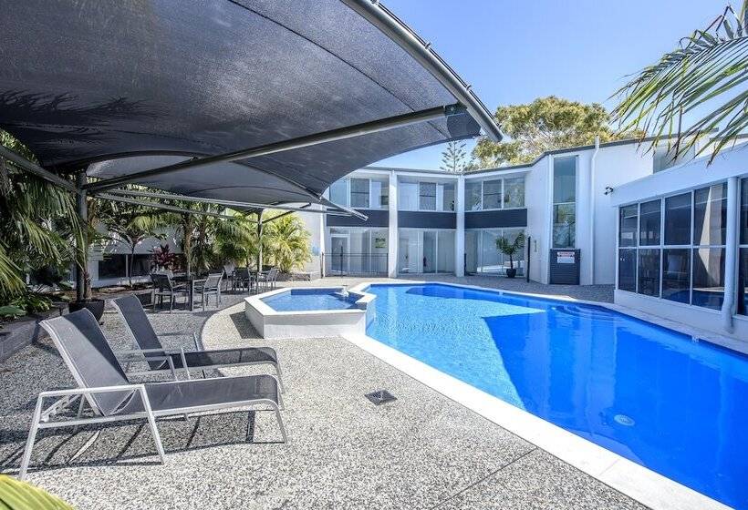 Отель Palm Court Motor Inn