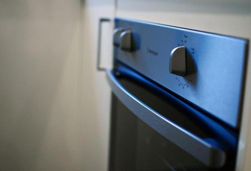 בית מלון כפרי Park Squire Motor Inn & Serviced Apartments