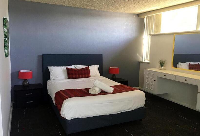 هتل Parkdale Motor Inn