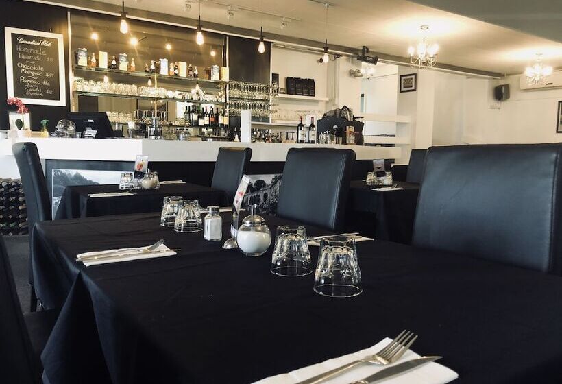 هتل Parkdale Motor Inn