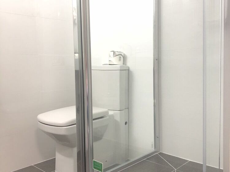 هتل Parkdale Motor Inn