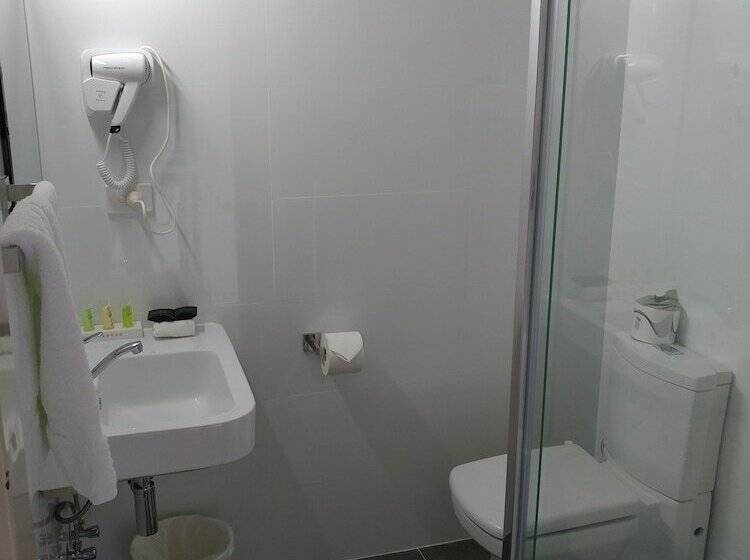 هتل Parkdale Motor Inn