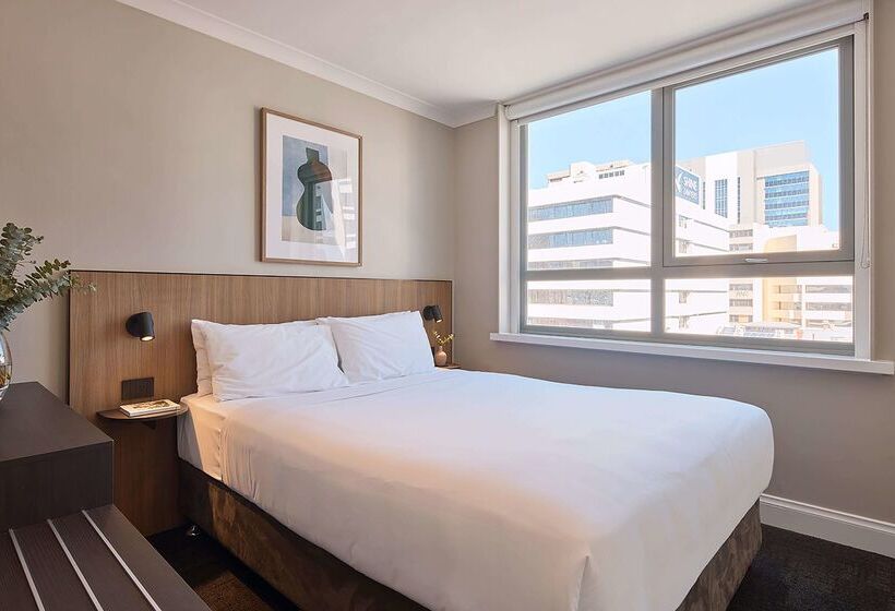 Pensione Hotel Perth