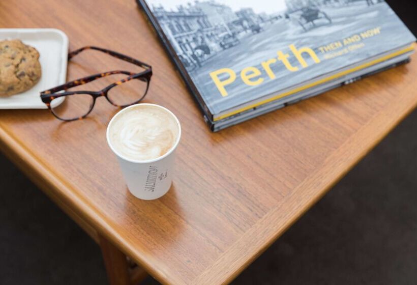 Pensione Hotel Perth