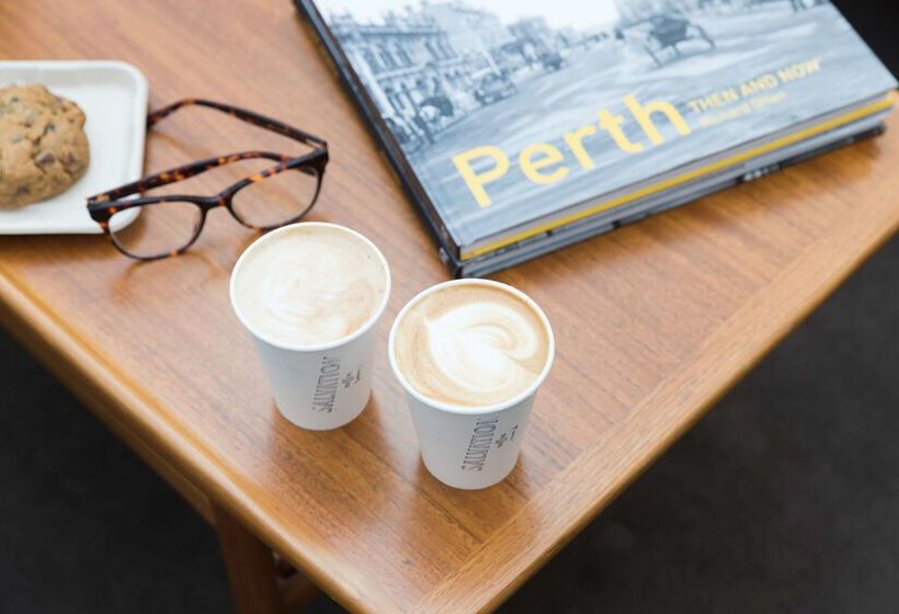 Pensione Hotel Perth