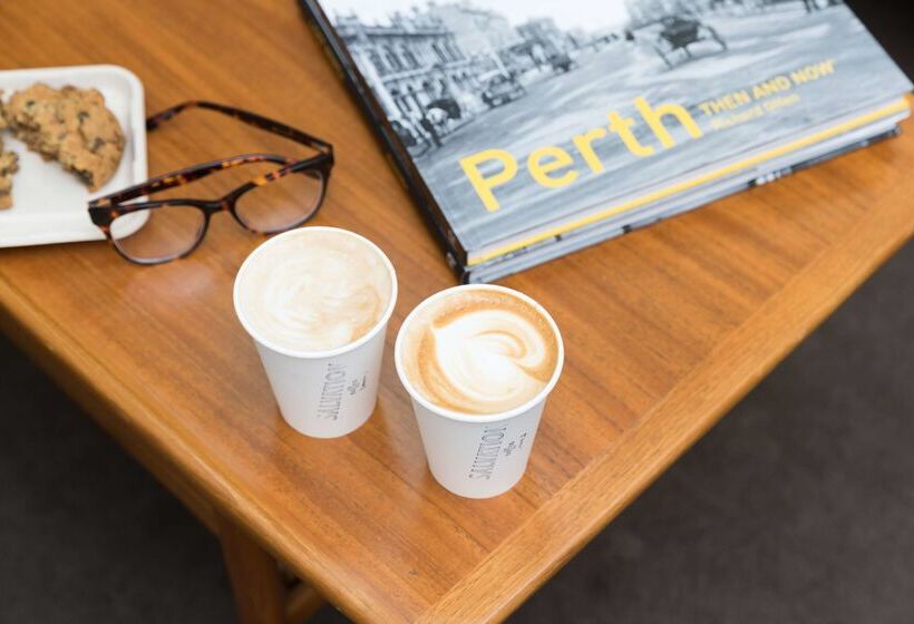 Pensione Hotel Perth