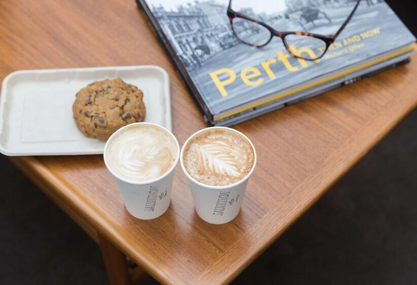 Pensione Hotel Perth