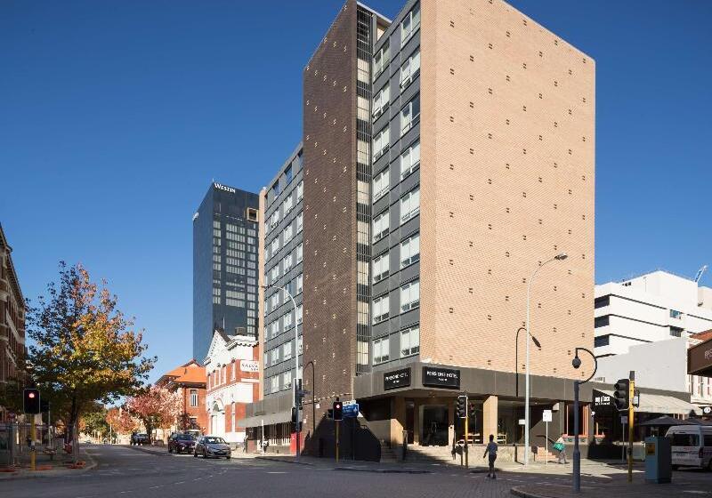 Pensione Hotel Perth