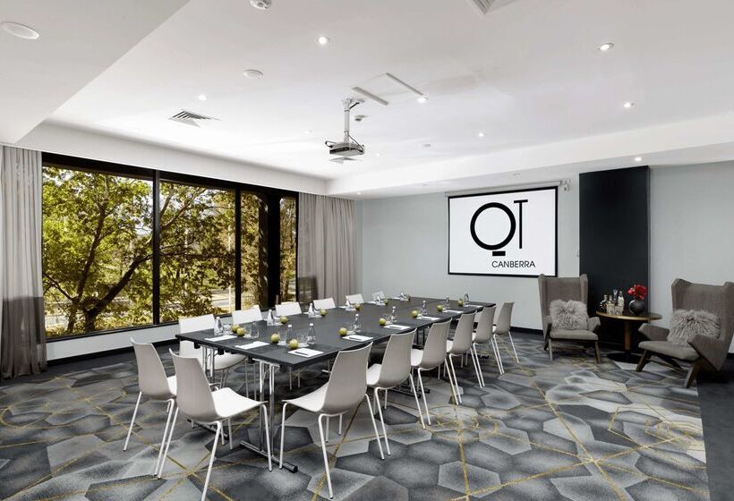 酒店 Qt Canberra