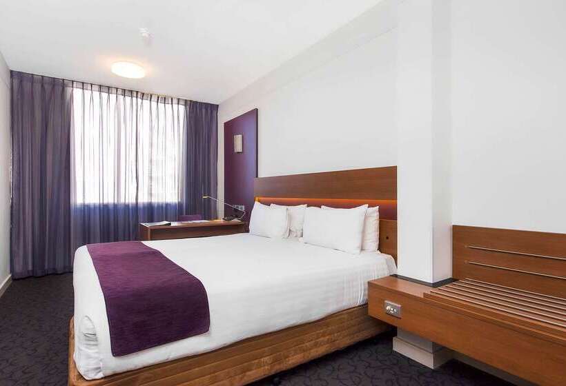 Quality Hotel Ambassador Perth