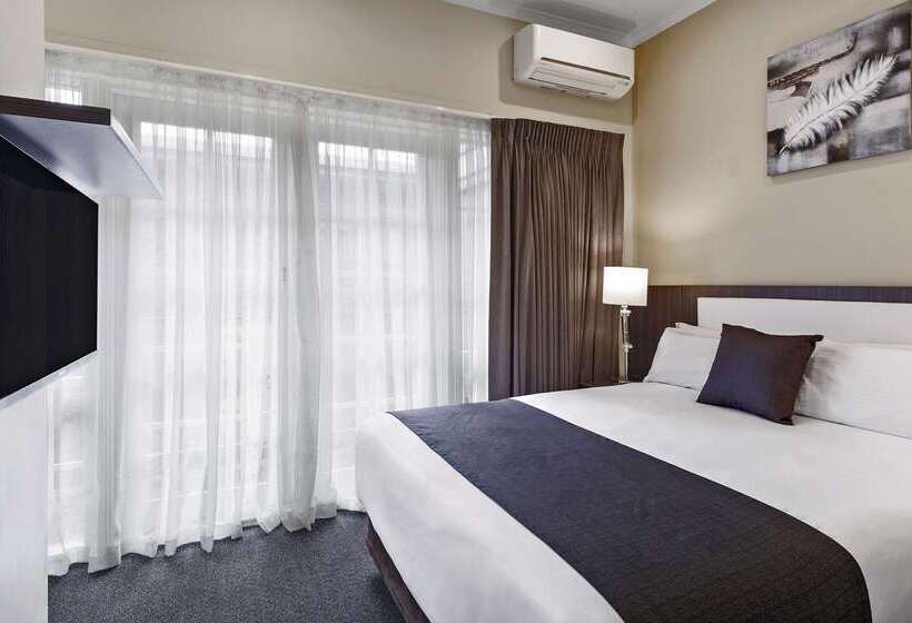 Quality Hotel Melbourne Airport
