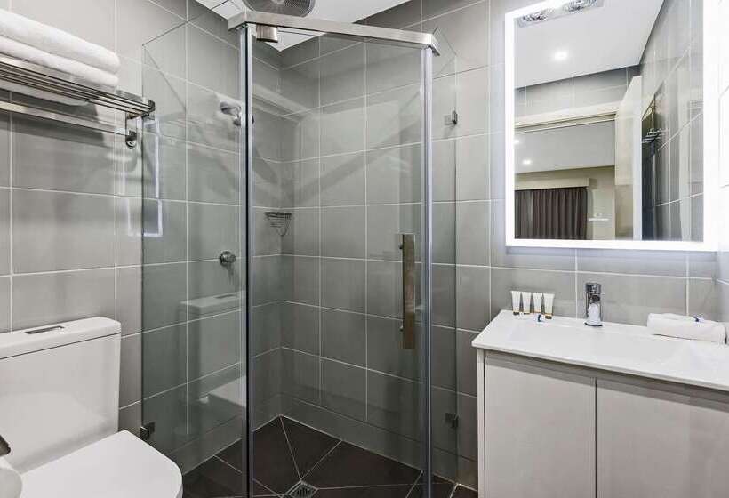 Quality Hotel Melbourne Airport