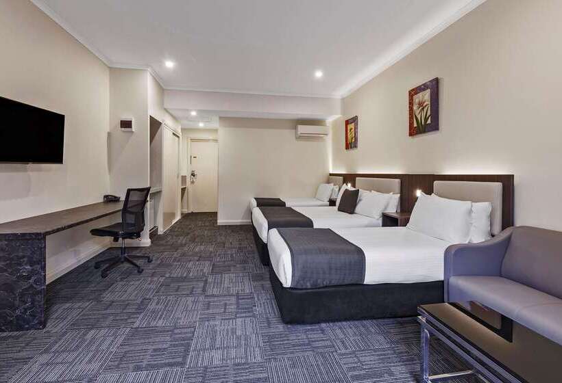 Quality Hotel Melbourne Airport
