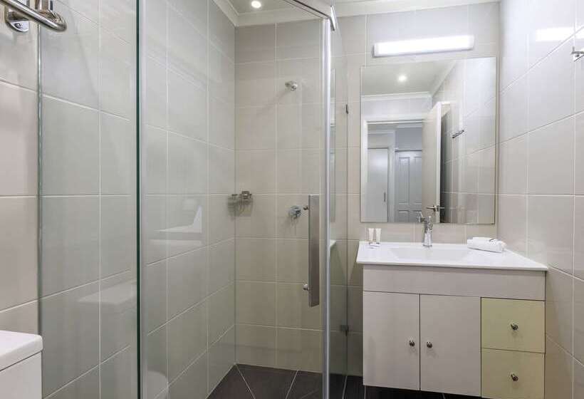 Quality Hotel Melbourne Airport