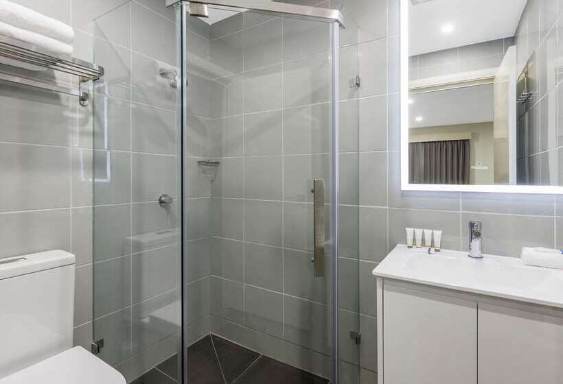 Quality Hotel Melbourne Airport